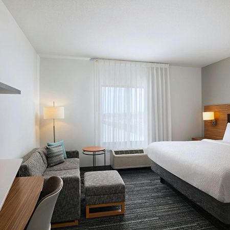 Towneplace Suites By Marriott Ames Kültér fotó