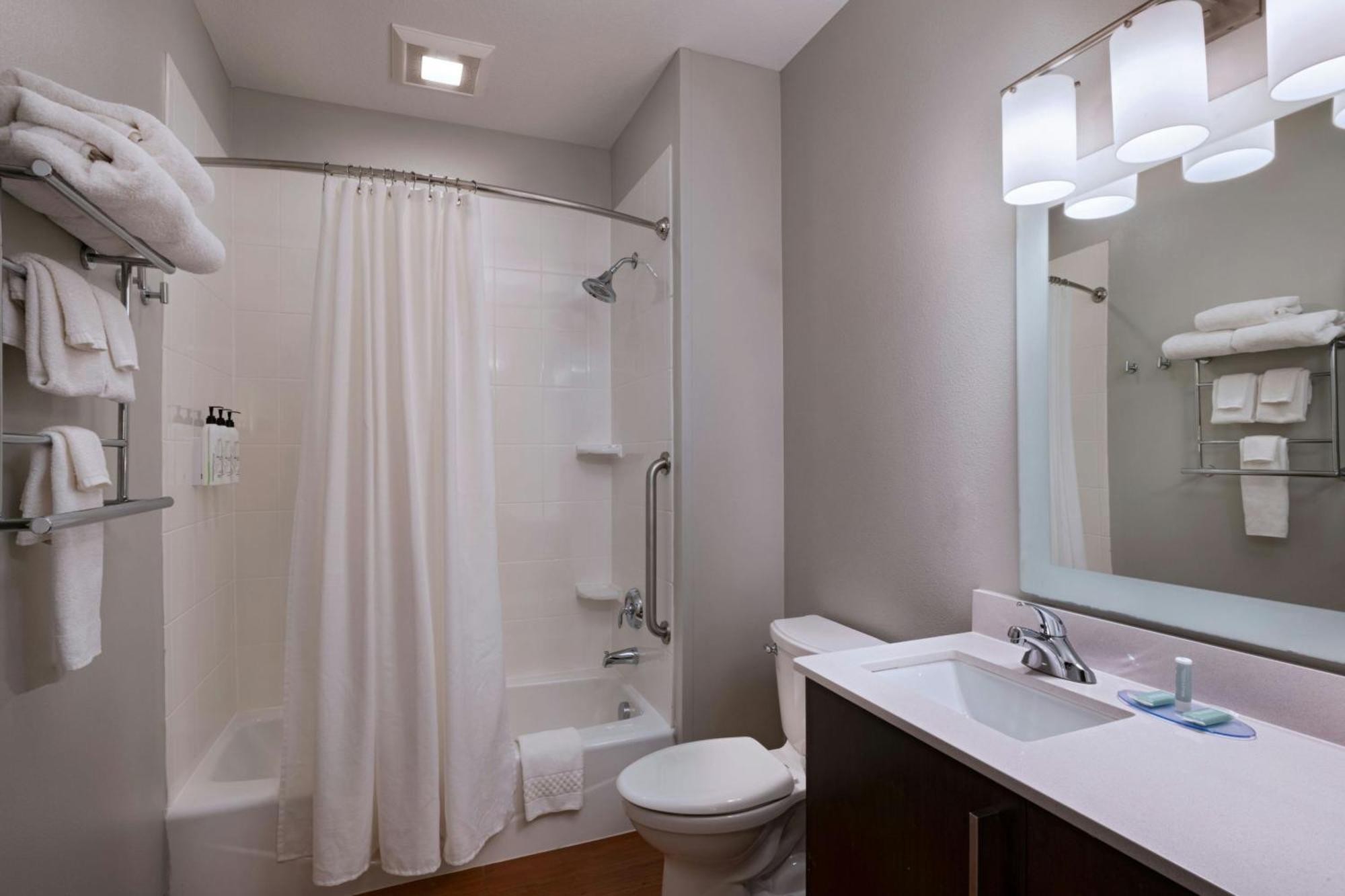 Towneplace Suites By Marriott Ames Kültér fotó