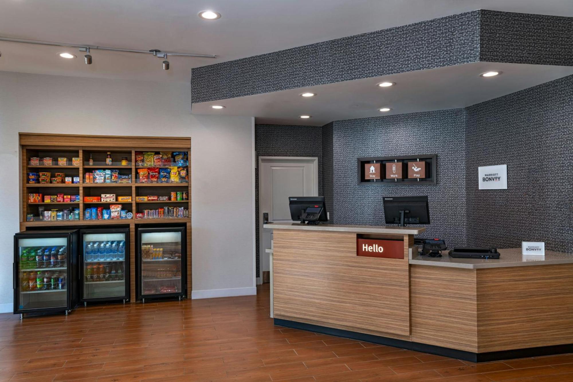 Towneplace Suites By Marriott Ames Kültér fotó