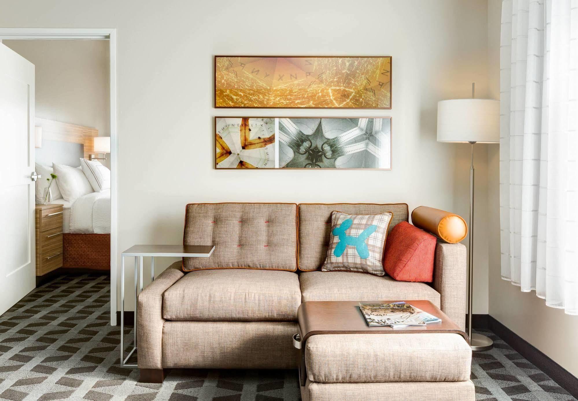 Towneplace Suites By Marriott Ames Kültér fotó