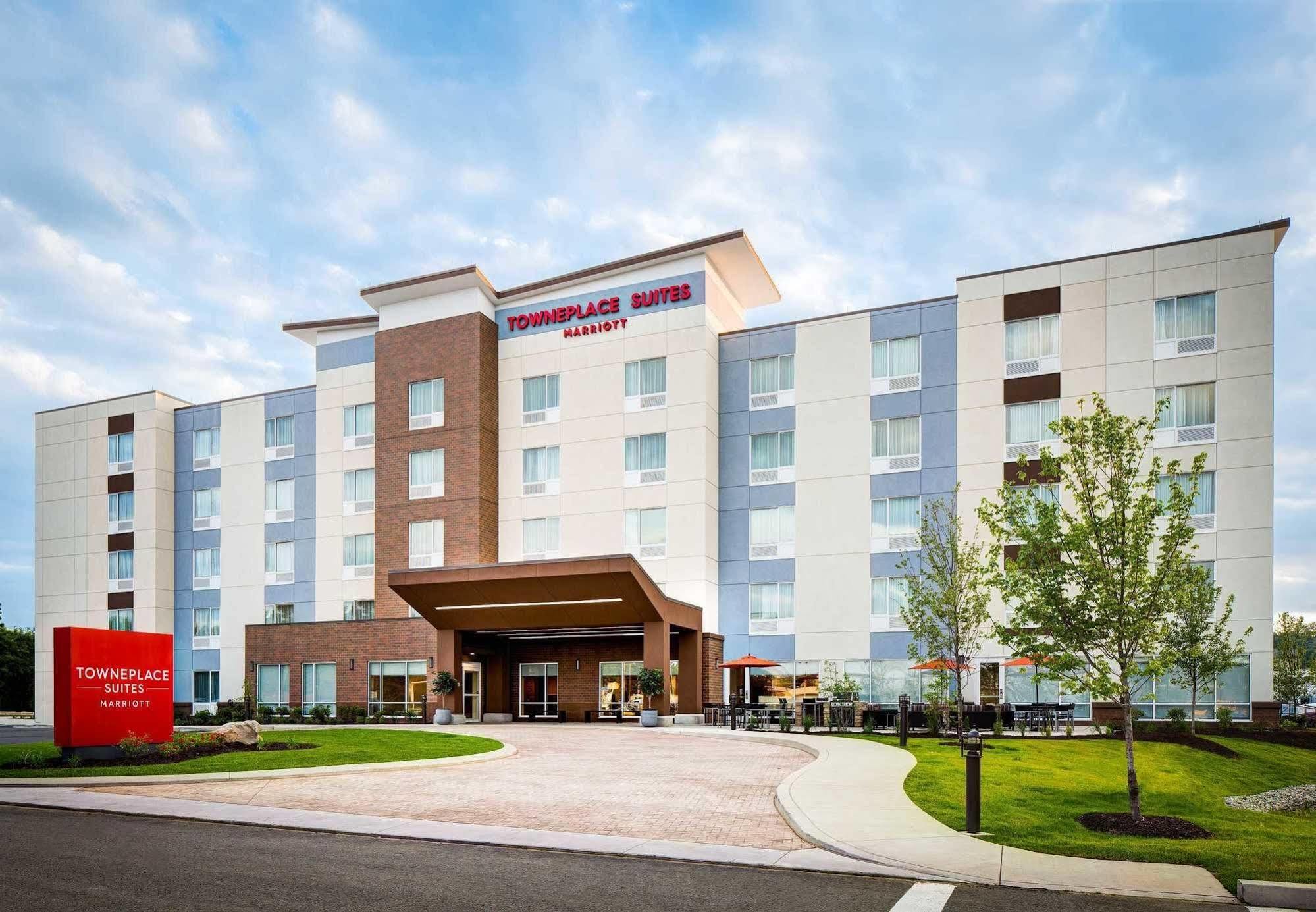 Towneplace Suites By Marriott Ames Kültér fotó